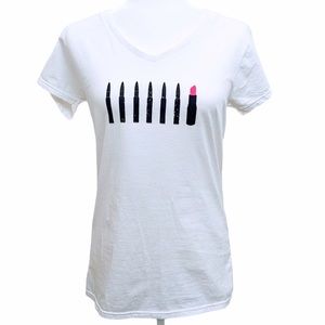 Ammo and lipstick graphic t-shirt white large